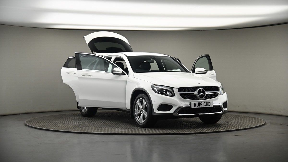 More views of Mercedes-Benz GLC