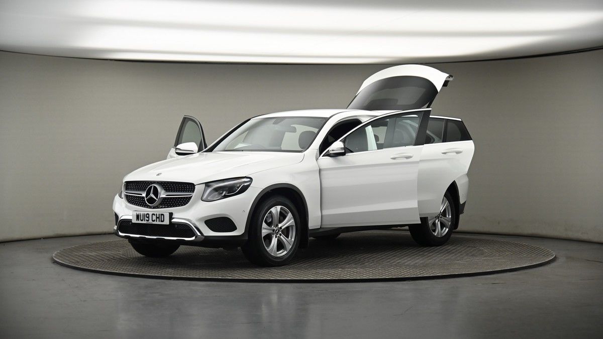 More views of Mercedes-Benz GLC