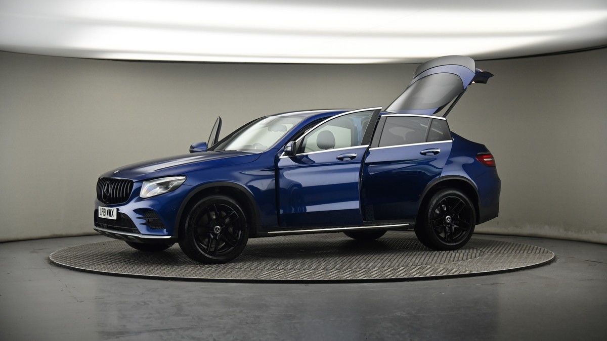 More views of Mercedes-Benz GLC