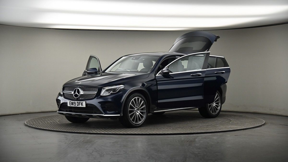 More views of Mercedes-Benz GLC