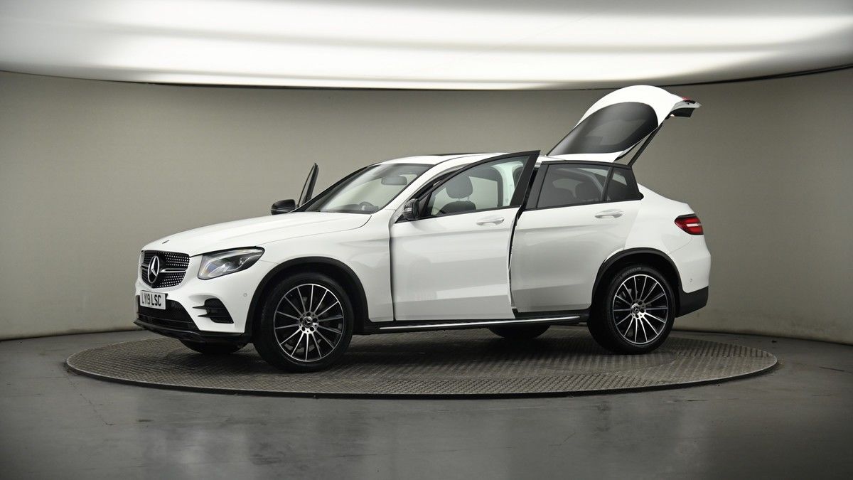 More views of Mercedes-Benz GLC