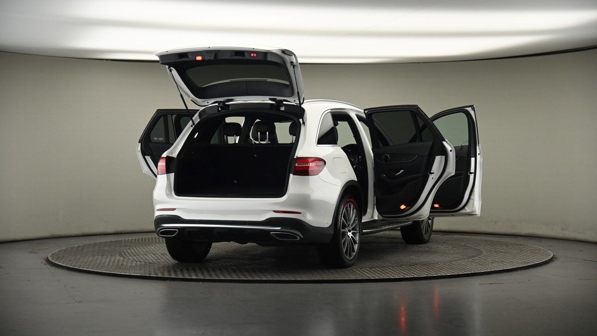 More views of Mercedes-Benz GLC