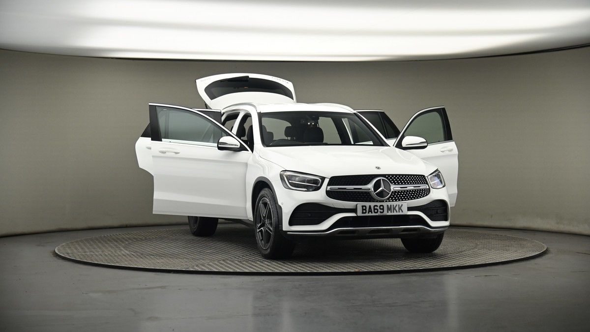 More views of Mercedes-Benz GLC