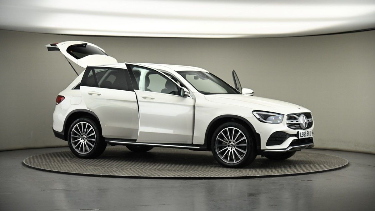 More views of Mercedes-Benz GLC