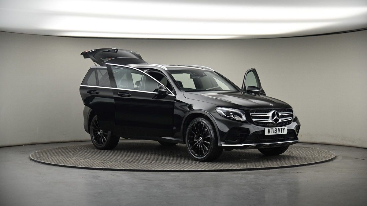 More views of Mercedes-Benz GLC