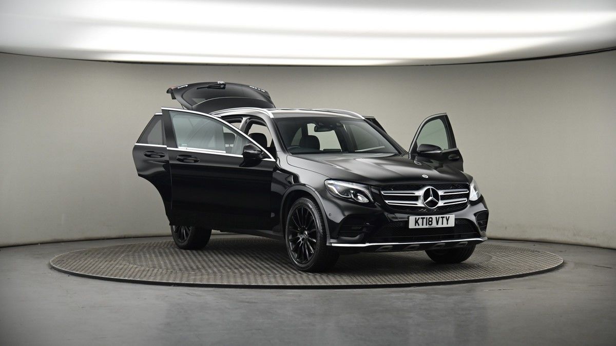 More views of Mercedes-Benz GLC