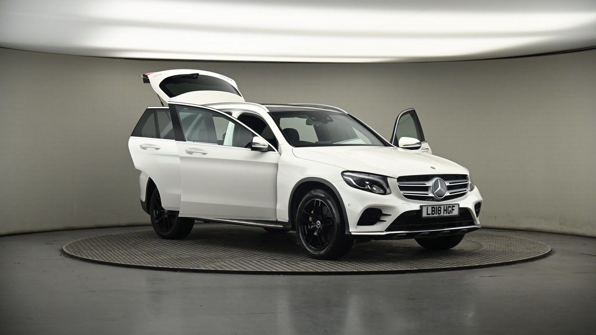 More views of Mercedes-Benz GLC