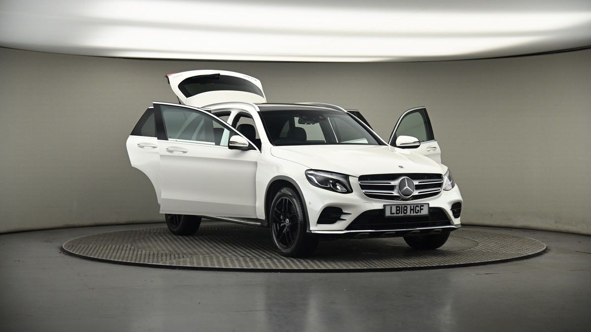 More views of Mercedes-Benz GLC