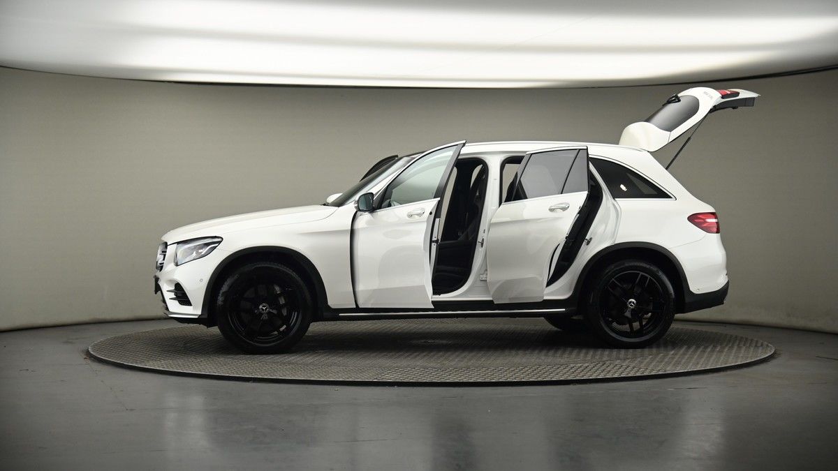 More views of Mercedes-Benz GLC