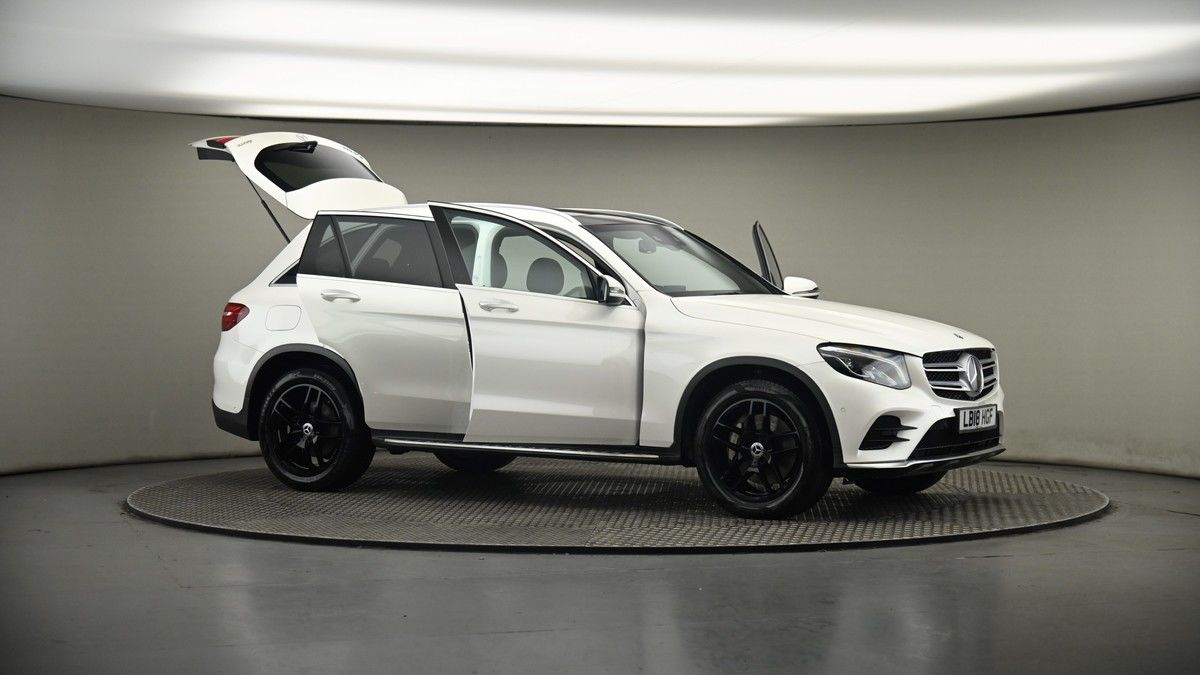 More views of Mercedes-Benz GLC