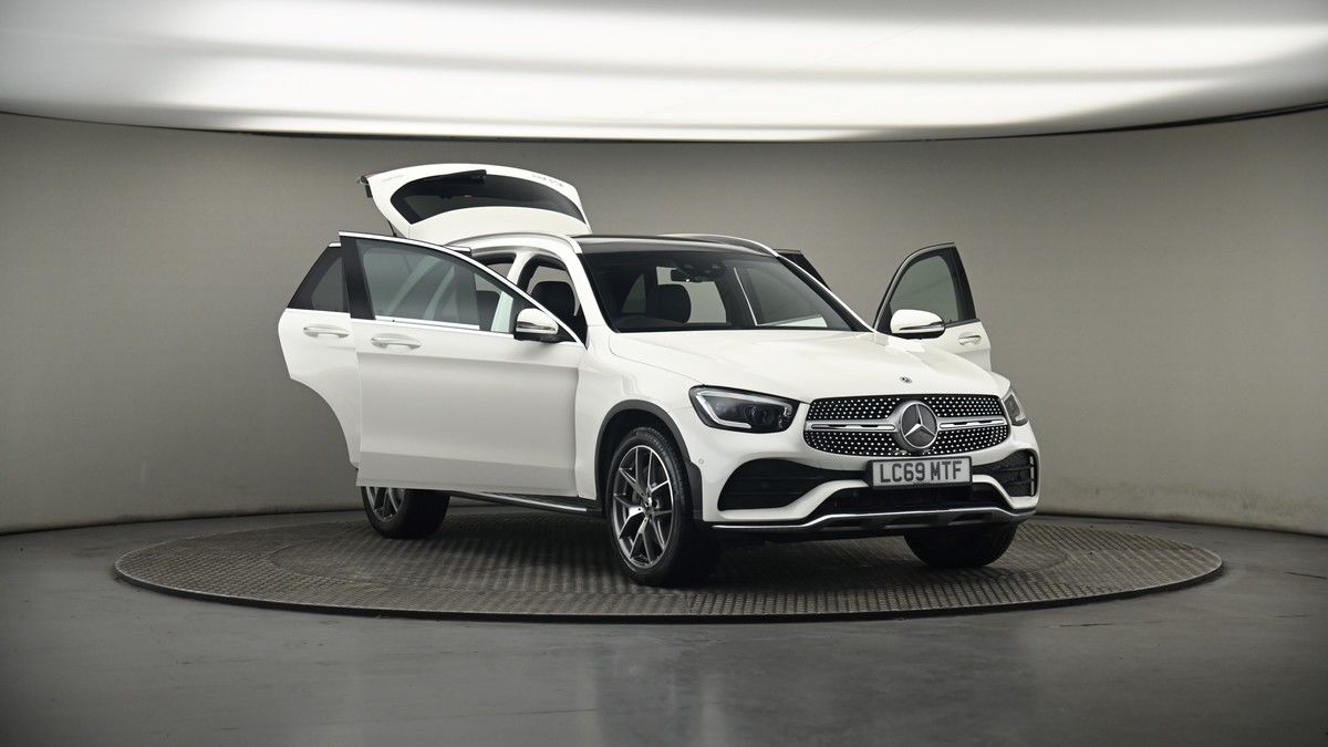 More views of Mercedes-Benz GLC