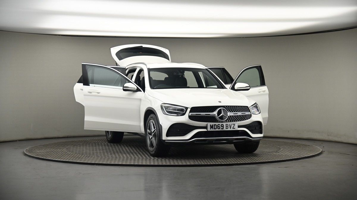 More views of Mercedes-Benz GLC