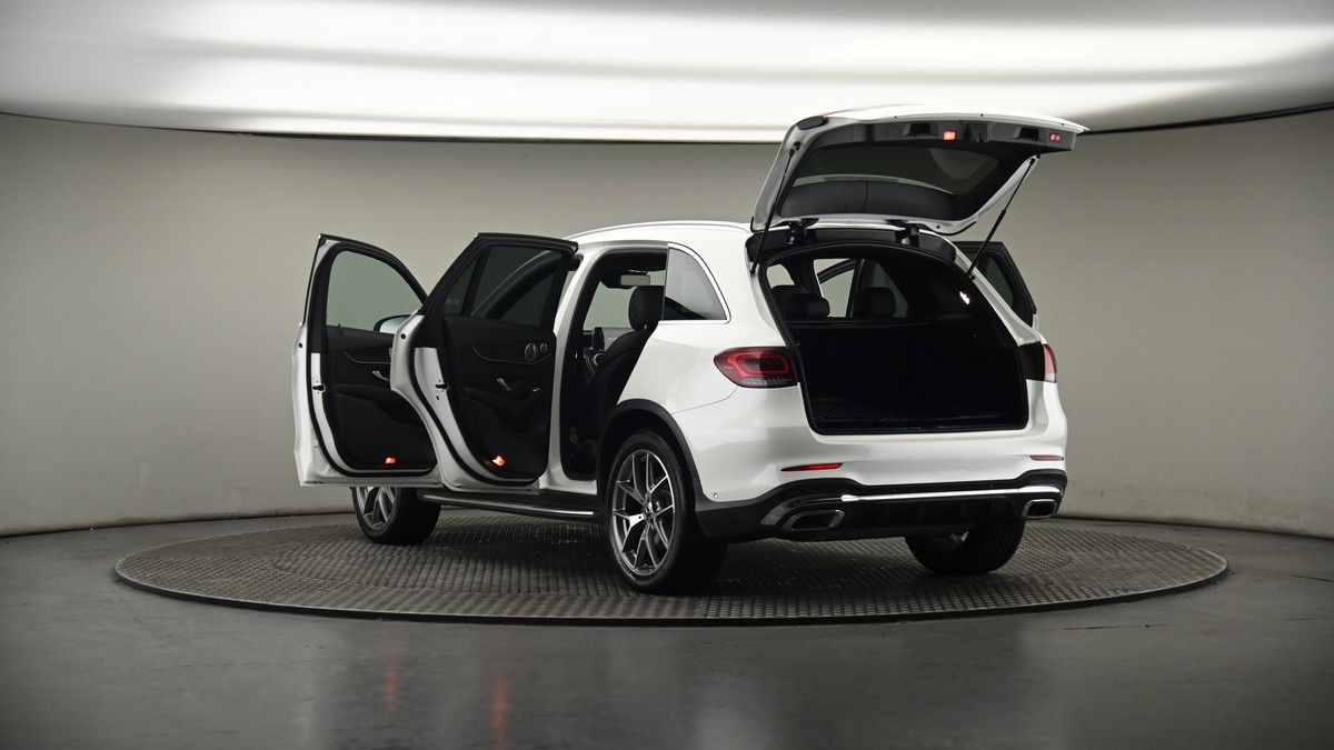 Mercedes-Benz GLC Image 8