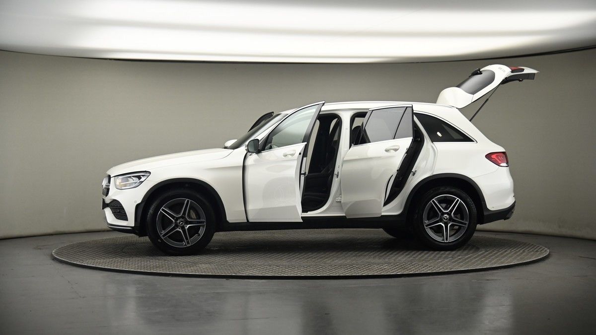 More views of Mercedes-Benz GLC