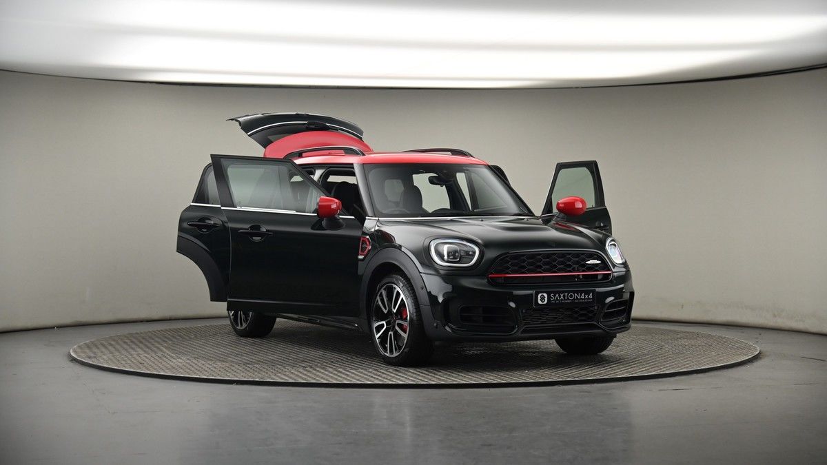 More views of MINI Countryman