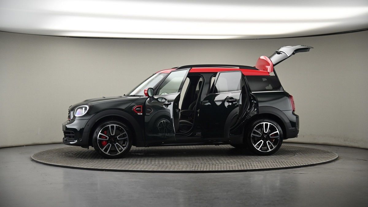 More views of MINI Countryman