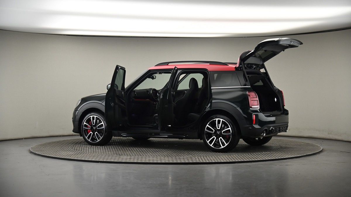 More views of MINI Countryman