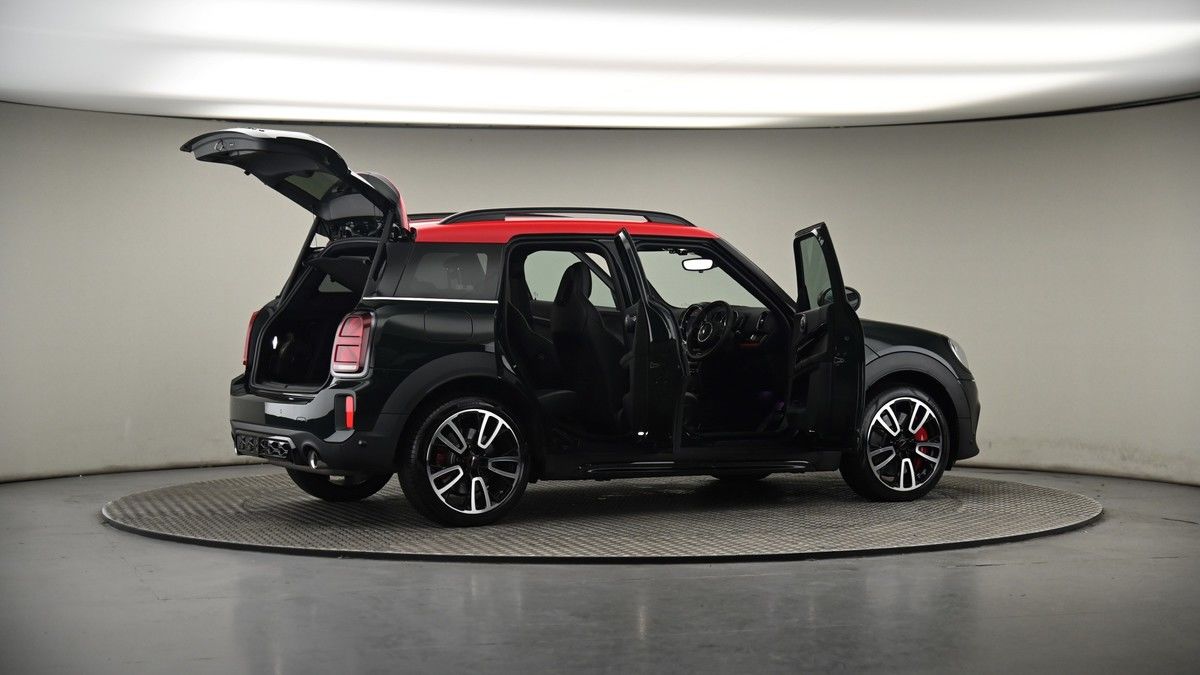 More views of MINI Countryman