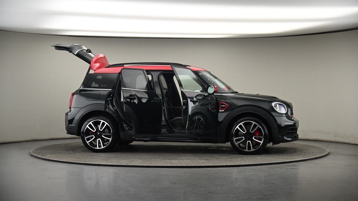 More views of MINI Countryman