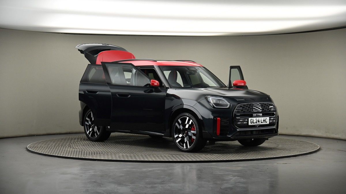 More views of MINI Countryman