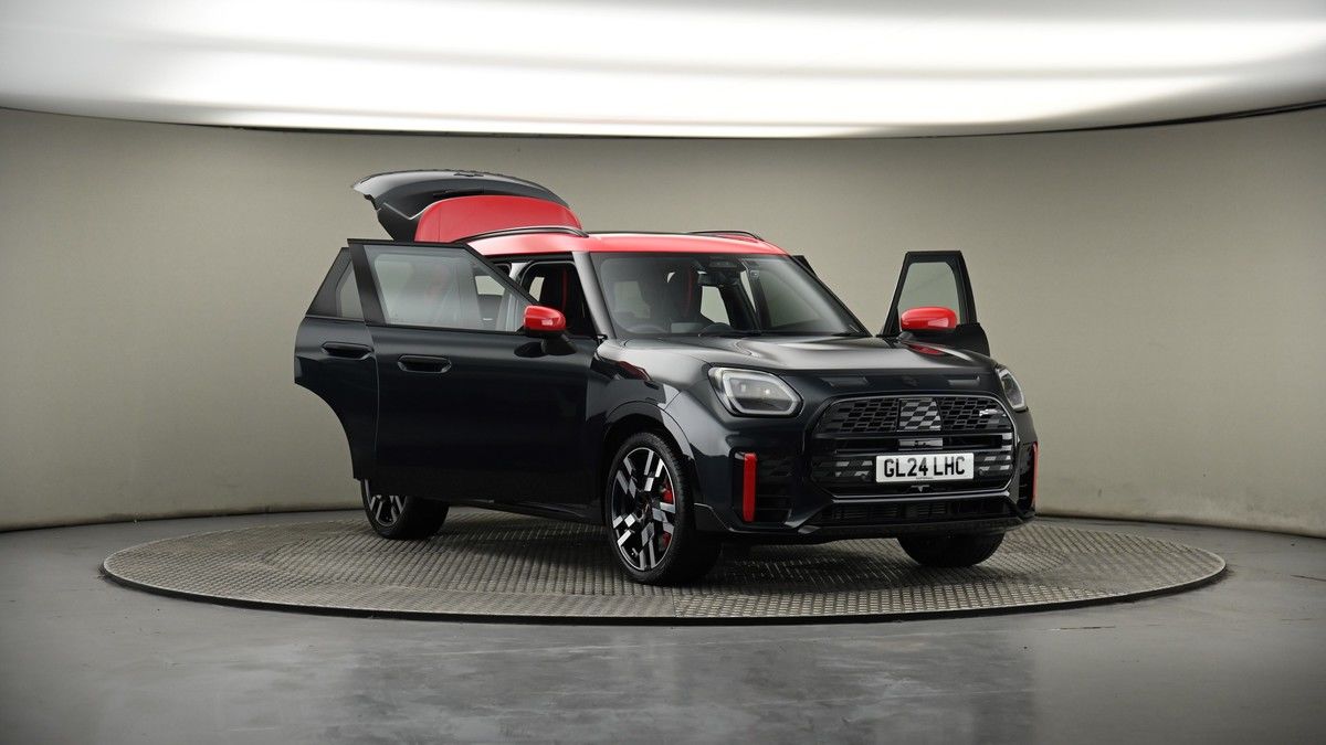 More views of MINI Countryman