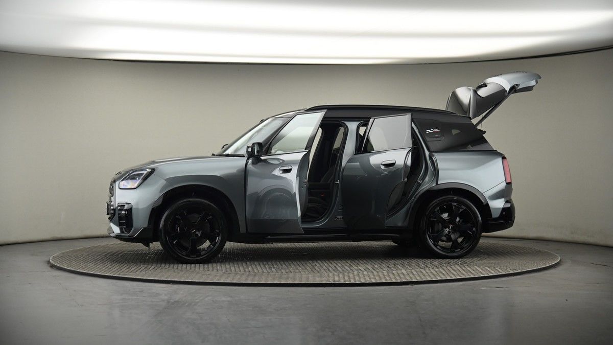 More views of MINI Electric Countryman