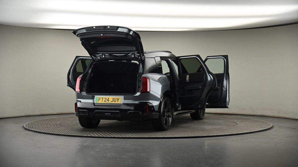 More views of MINI Electric Countryman