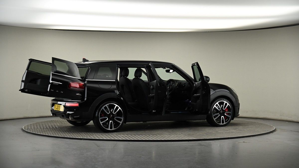 More views of MINI Clubman