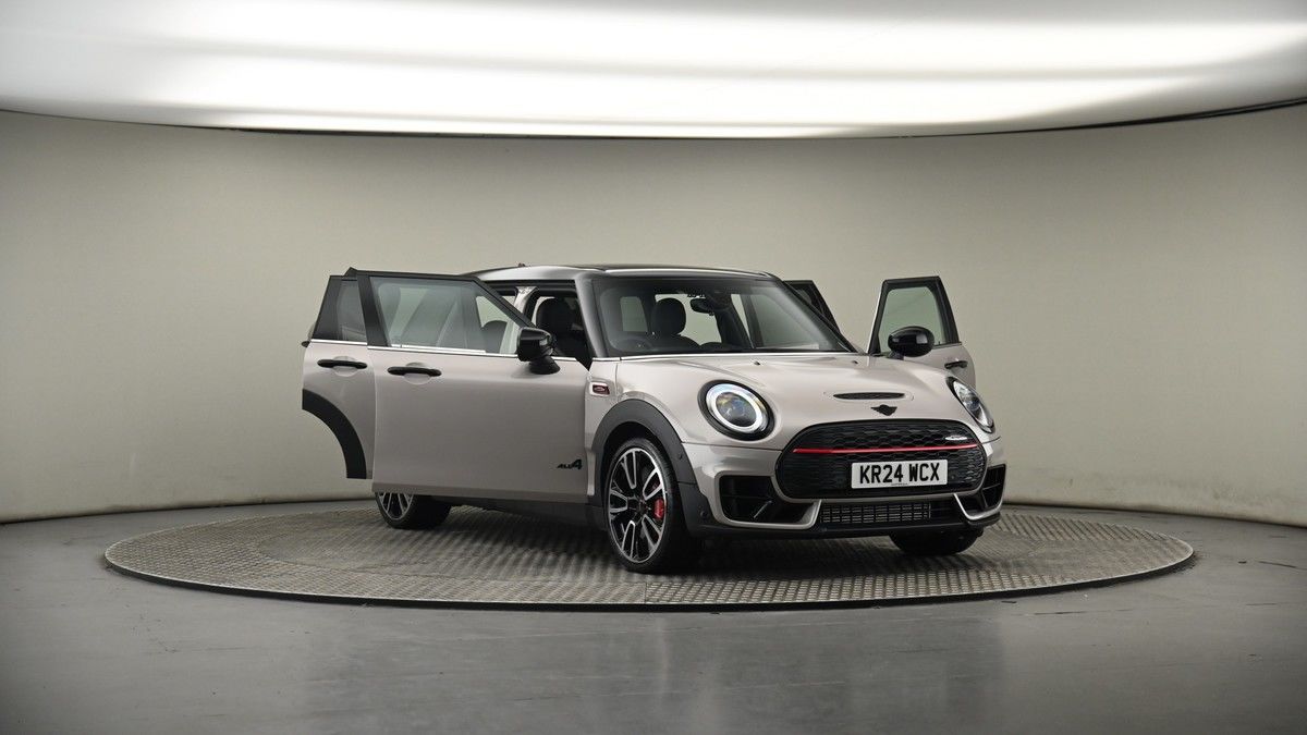 More views of MINI Clubman