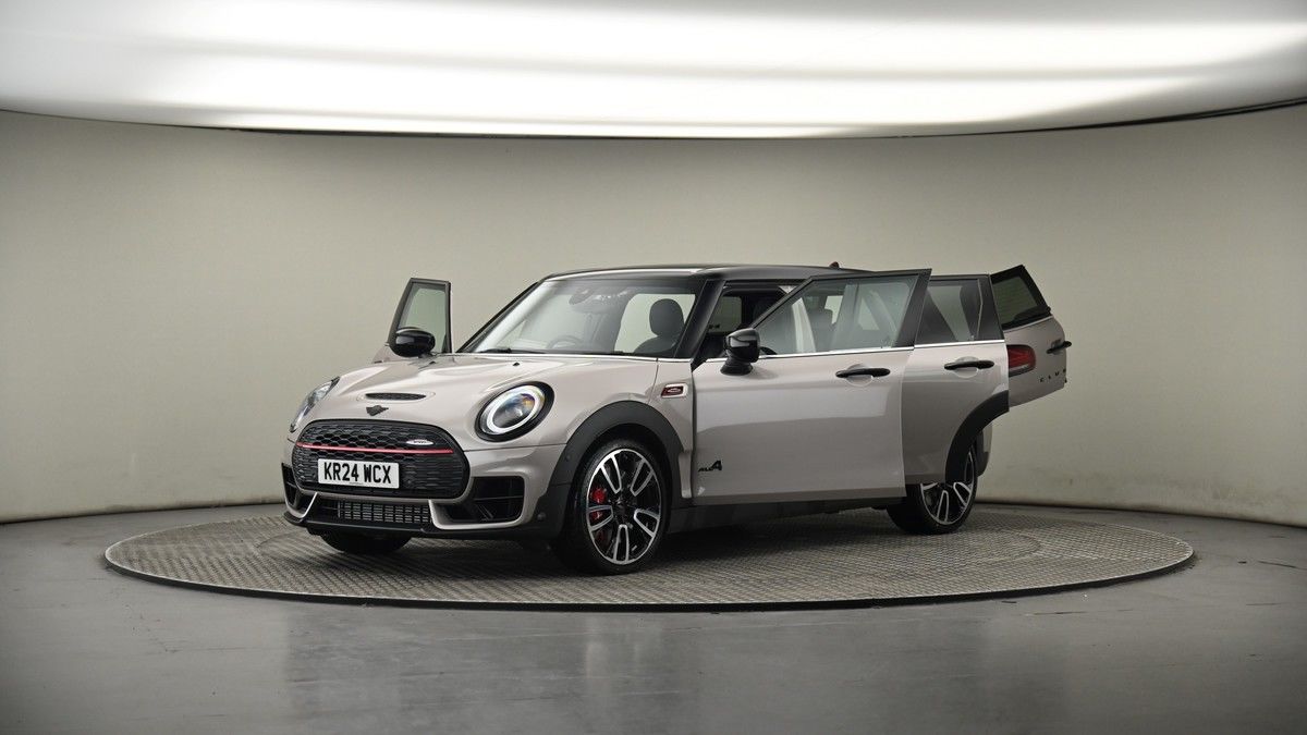 More views of MINI Clubman