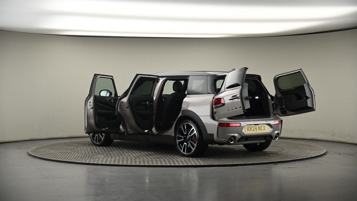 More views of MINI Clubman