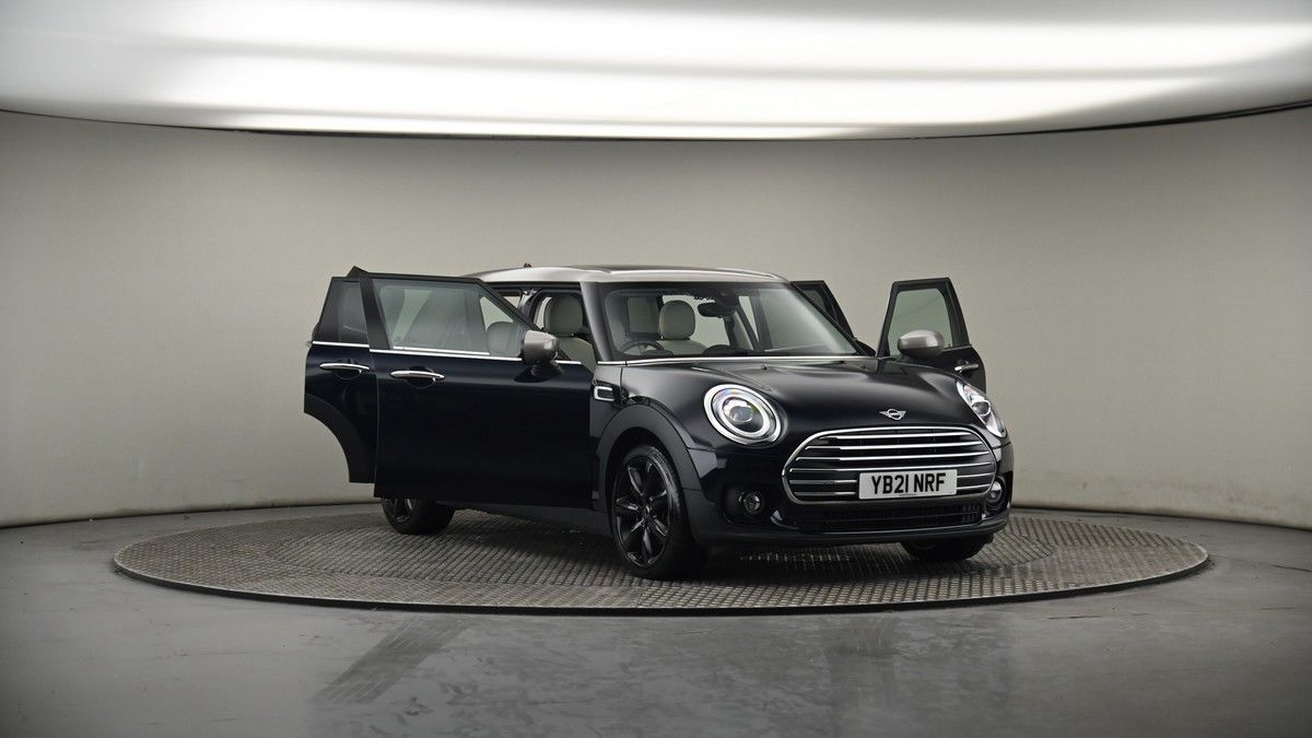 More views of MINI Clubman