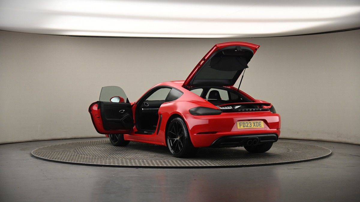 More views of Porsche 718 Cayman