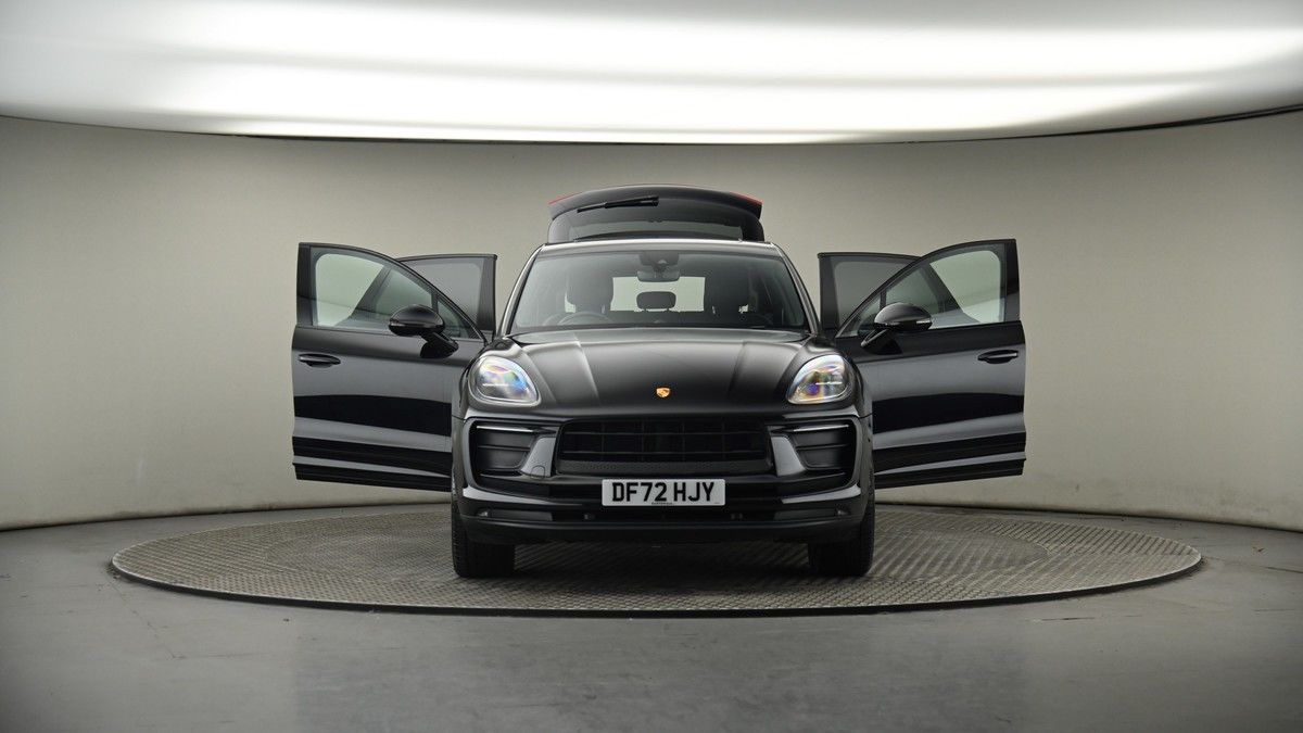 More views of Porsche Macan