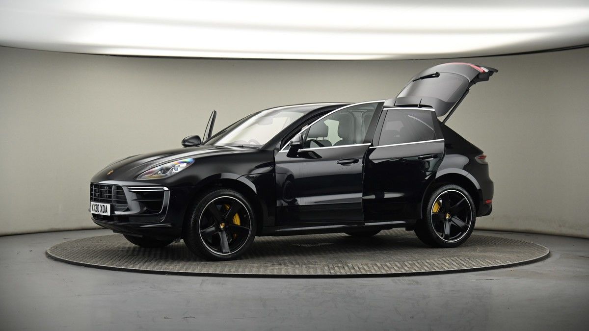 More views of Porsche Macan