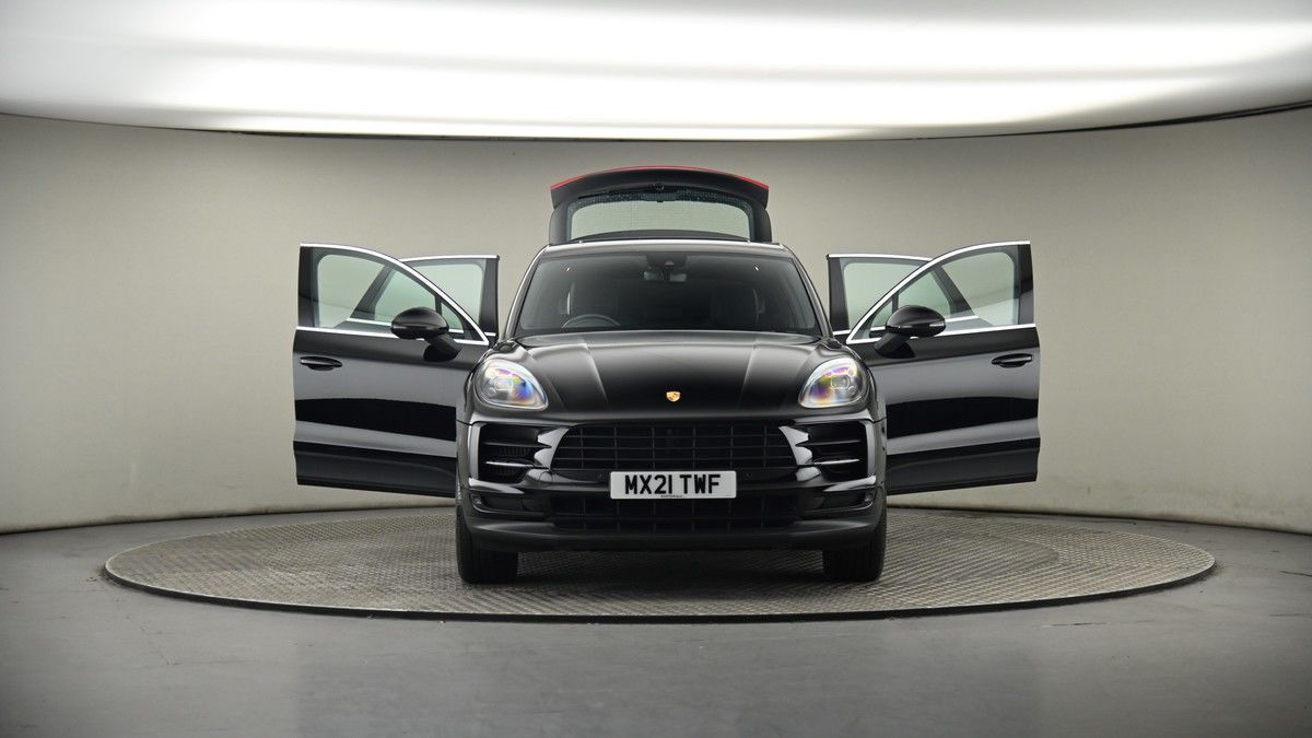 More views of Porsche Macan