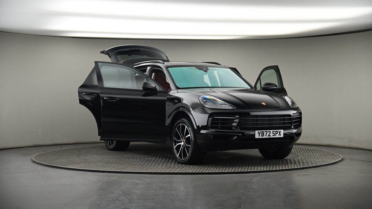 More views of Porsche Cayenne