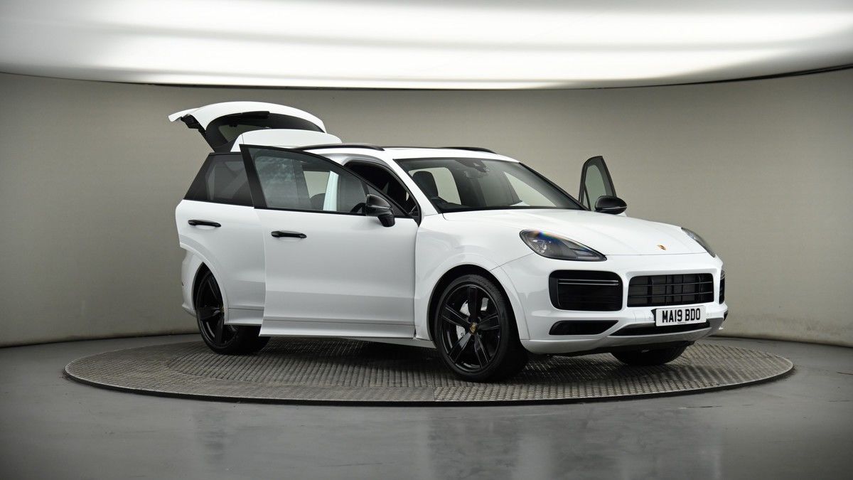 More views of Porsche Cayenne