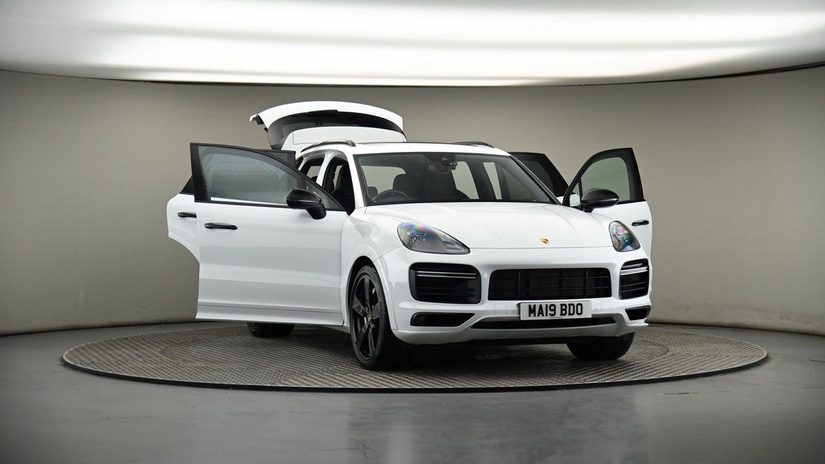 More views of Porsche Cayenne