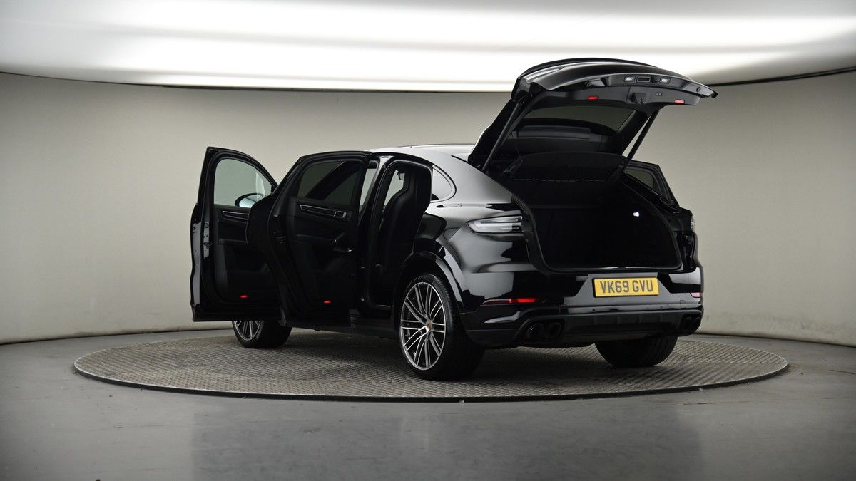 Porsche Cayenne Image 8