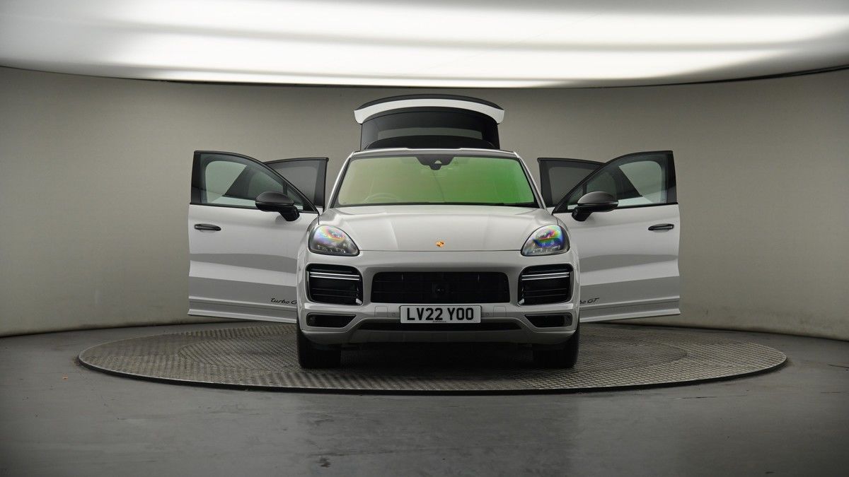 More views of Porsche Cayenne