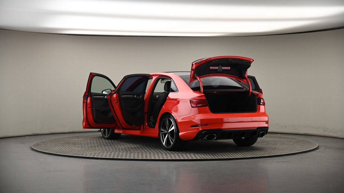 Audi RS3 Image 8