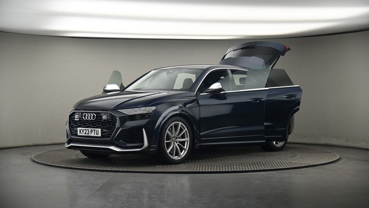 More views of Audi RSQ8