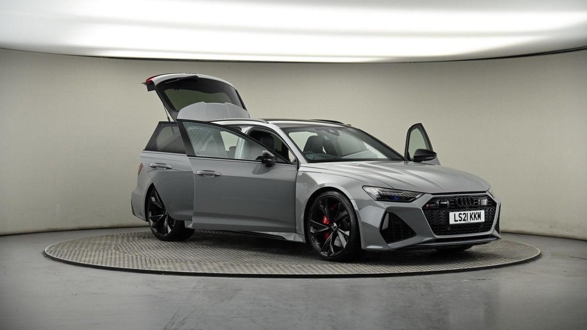 More views of Audi RS6 Avant