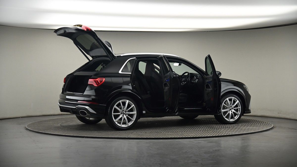 More views of Audi RS Q3