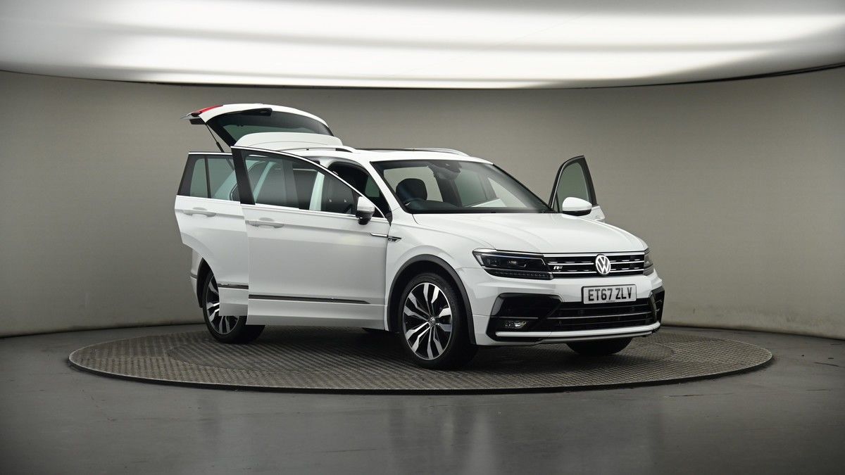 More views of Volkswagen Tiguan