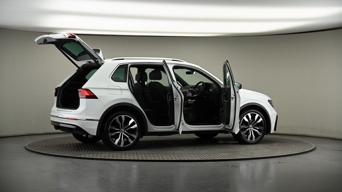 More views of Volkswagen Tiguan