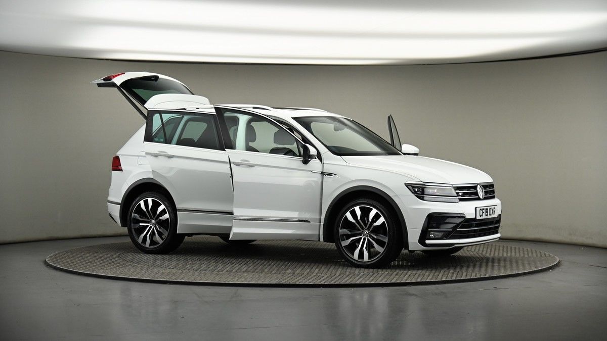 More views of Volkswagen Tiguan