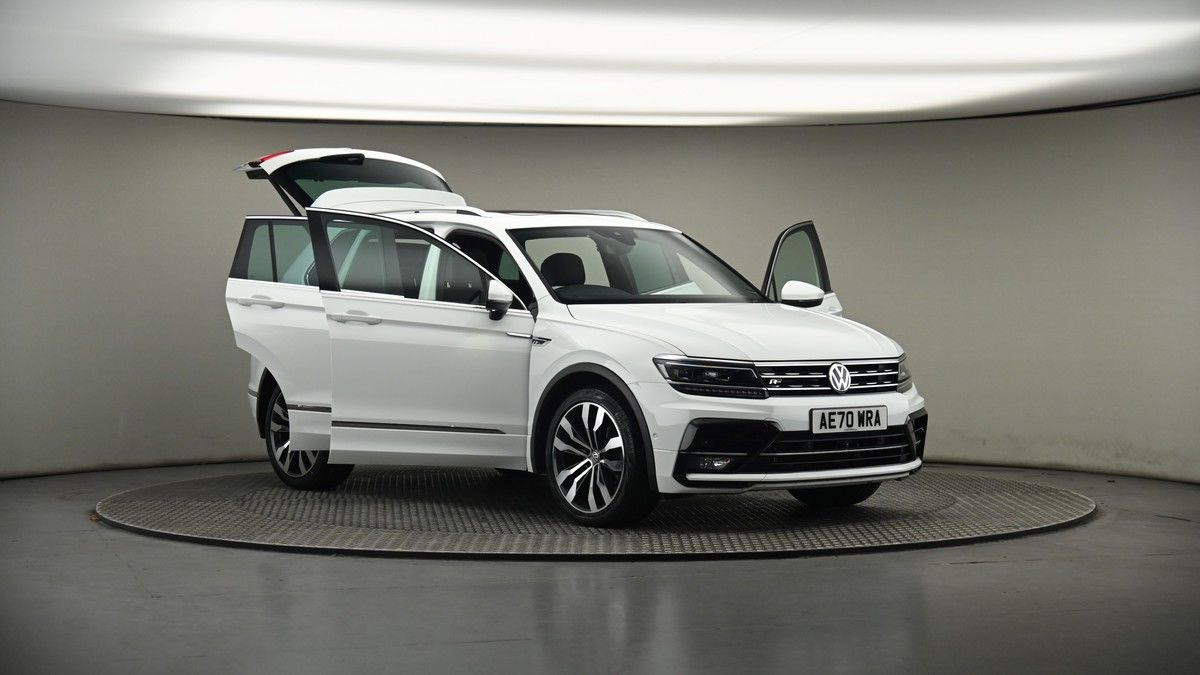 More views of Volkswagen Tiguan