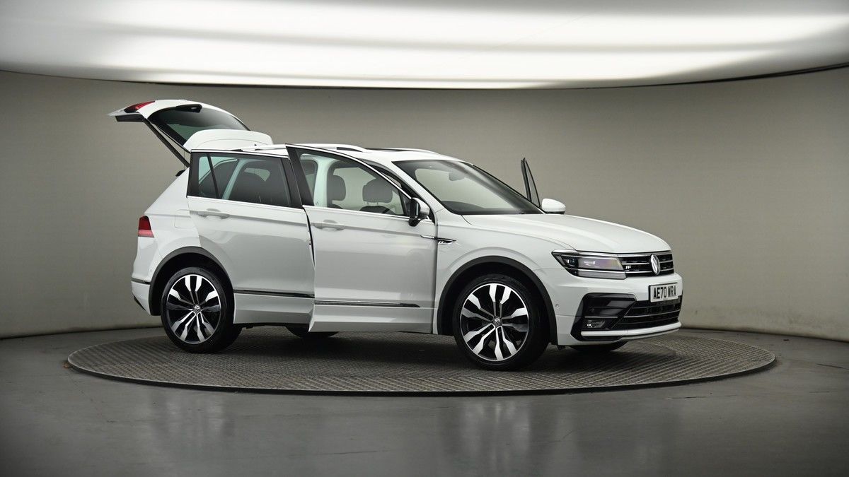 More views of Volkswagen Tiguan